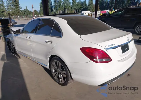 2017 Mercedes-Benz C 350E from USA, damaged, VIN 55SWF4HB4HU218637